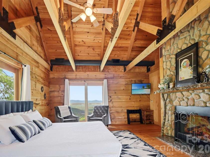 347 Valleyview Drive, Bostic, NC 28018.  MLS# CAR4376877, YatesRealty ID 20201. 