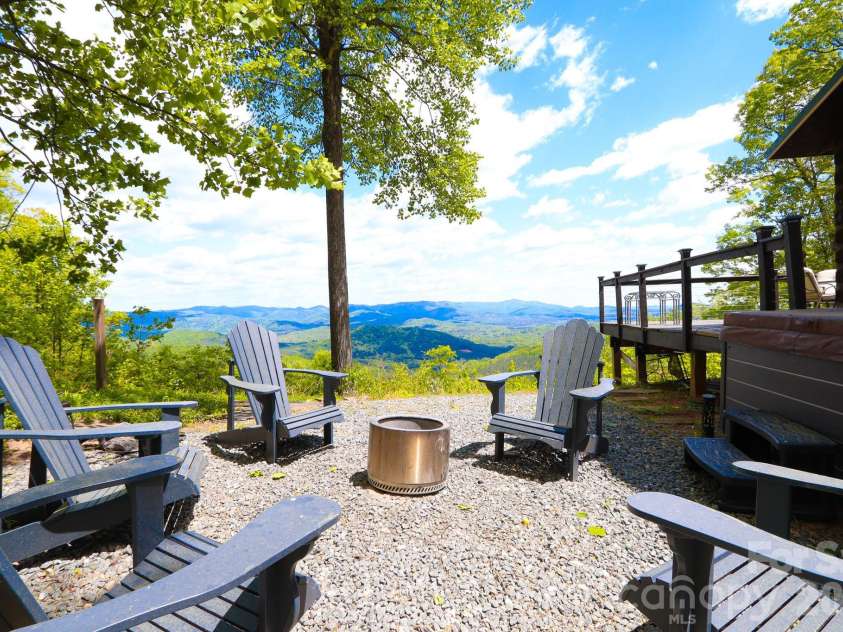 347 Valleyview Drive, Bostic, NC 28018.  MLS# CAR4376877, YatesRealty ID 20201. 