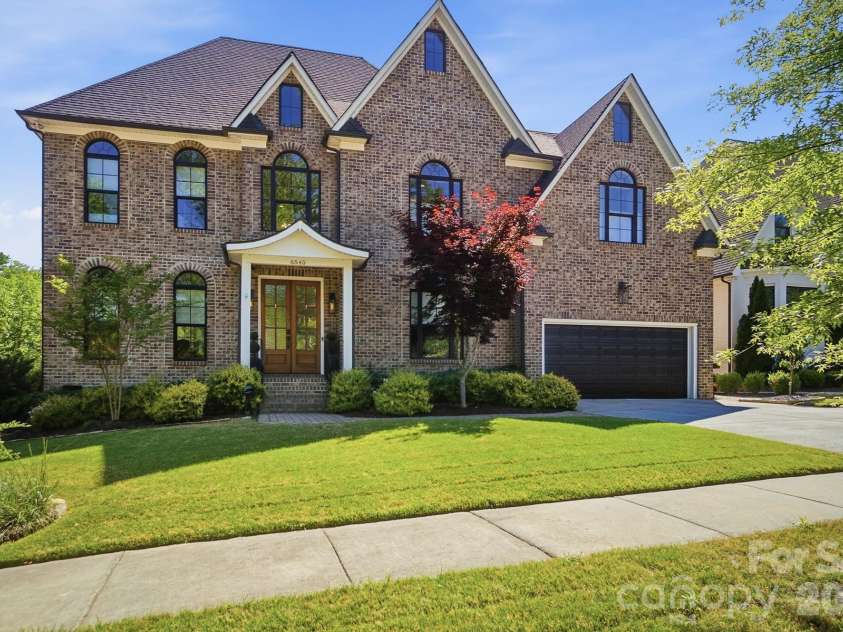 6545 Gardner Lane, Charlotte, NC 28270.  MLS# CAR4376700, YatesRealty ID 20203. 
