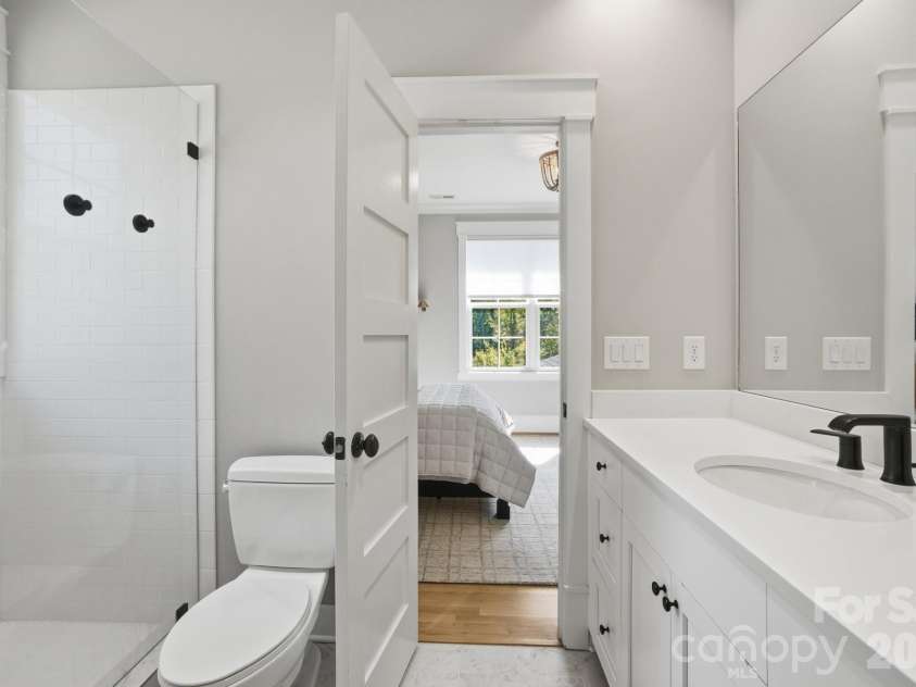 6545 Gardner Lane, Charlotte, NC 28270.  MLS# CAR4376700, YatesRealty ID 20203. 
