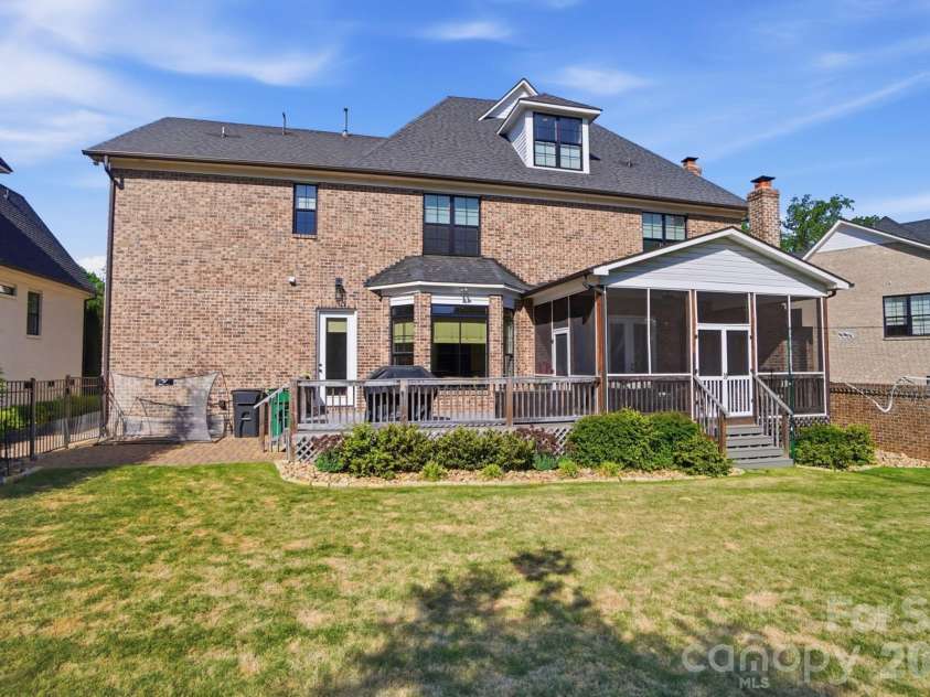 6545 Gardner Lane, Charlotte, NC 28270.  MLS# CAR4376700, YatesRealty ID 20203. 