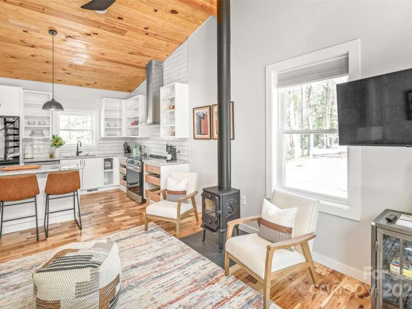 163 Hawk Hollow Drive, Lake Lure, NC 28746.  MLS# CAR4269726, YatesRealty ID 20204. 