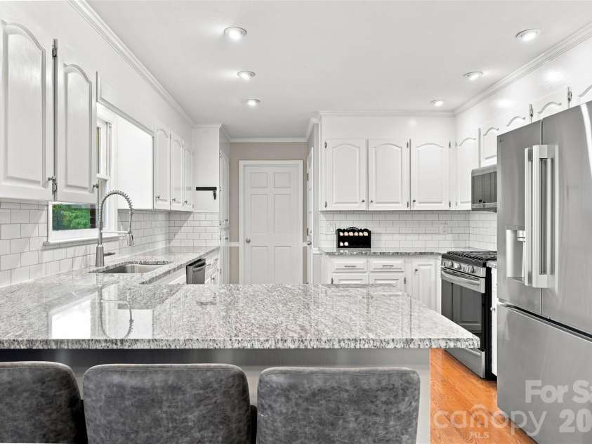 650 Monticello Road, Lancaster, SC 29720.  MLS# CAR4412669, YatesRealty ID 20204. 