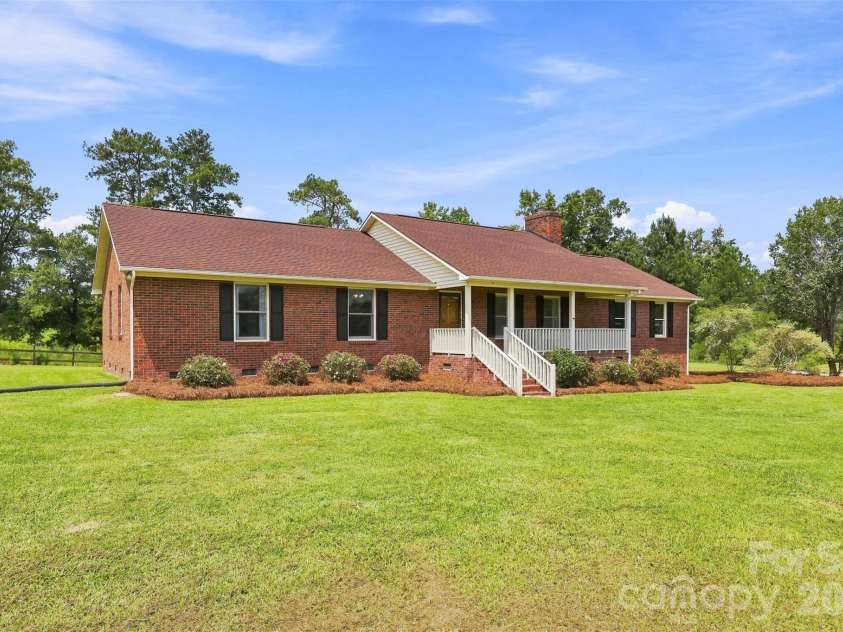 650 Monticello Road, Lancaster, SC 29720.  MLS# CAR4412669, YatesRealty ID 20204. 