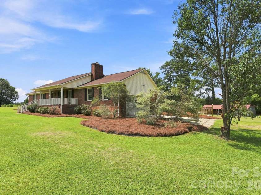 650 Monticello Road, Lancaster, SC 29720.  MLS# CAR4412669, YatesRealty ID 20204. 