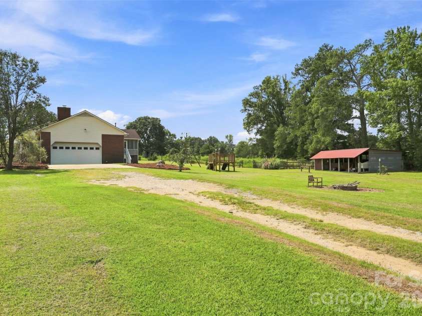 650 Monticello Road, Lancaster, SC 29720.  MLS# CAR4412669, YatesRealty ID 20204. 