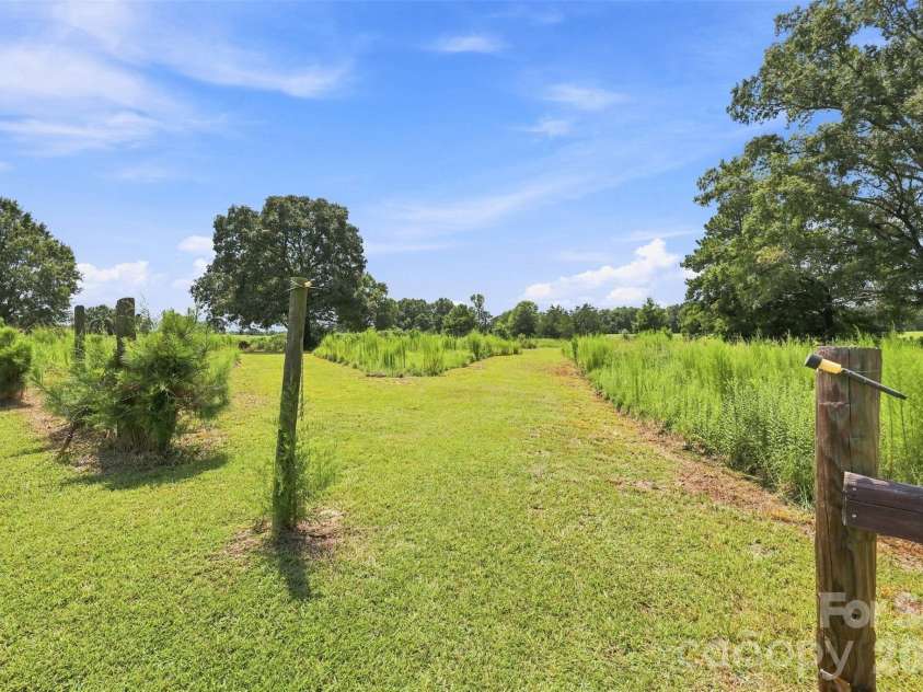 650 Monticello Road, Lancaster, SC 29720.  MLS# CAR4412669, YatesRealty ID 20204. 