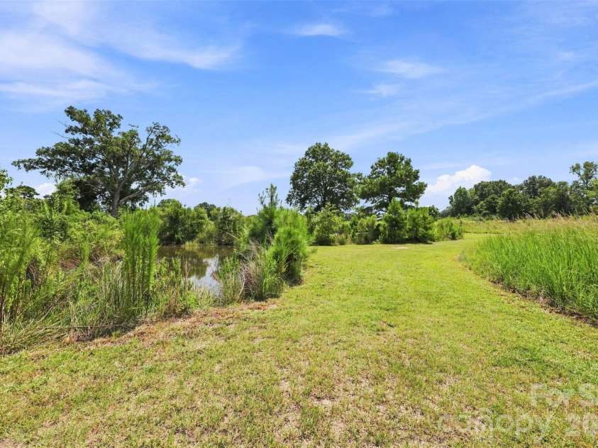 650 Monticello Road, Lancaster, SC 29720.  MLS# CAR4412669, YatesRealty ID 20204. 