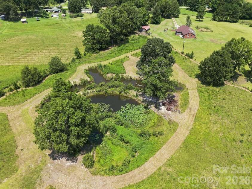 650 Monticello Road, Lancaster, SC 29720.  MLS# CAR4412669, YatesRealty ID 20204. 