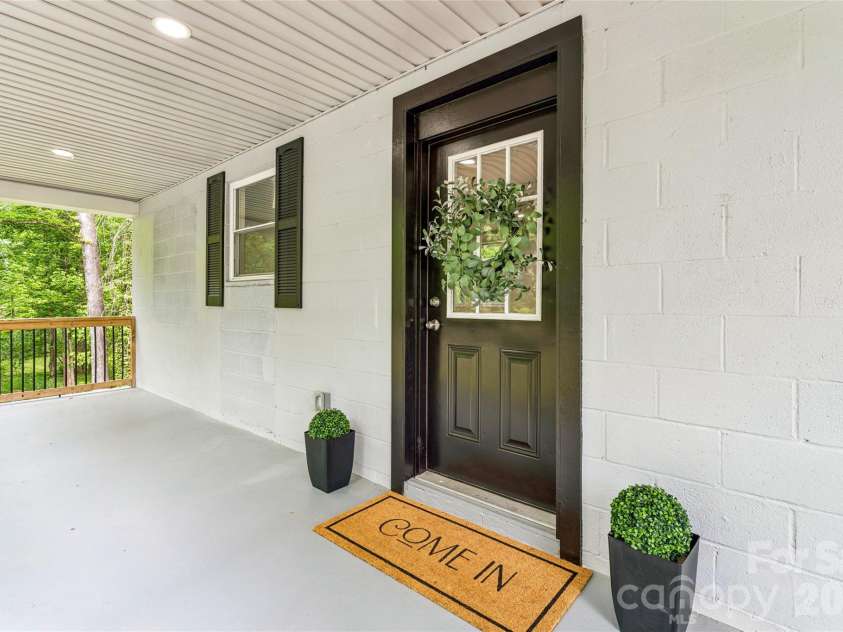 1014 Mountain Street, Cherryville, NC 28021.  MLS# CAR4376078, YatesRealty ID 20205. 