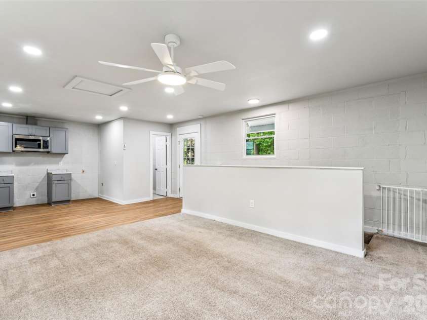 1014 Mountain Street, Cherryville, NC 28021.  MLS# CAR4376078, YatesRealty ID 20205. 