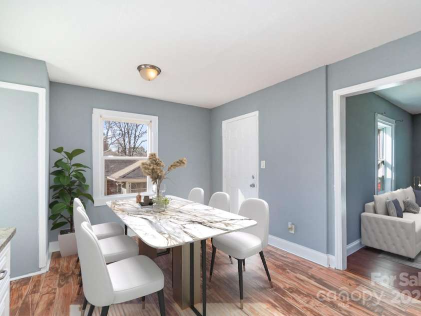 2630 Druid Hills Way, Charlotte, NC 28206.  MLS# CAR4205213, YatesRealty ID 20205. Digitally Staged