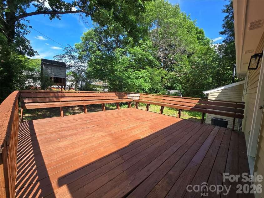 2306 Firmin Court, Gastonia, NC 28056.  MLS# CAR4378703, YatesRealty ID 20207. 
