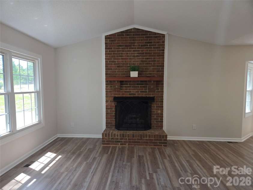 2306 Firmin Court, Gastonia, NC 28056.  MLS# CAR4378703, YatesRealty ID 20207. 