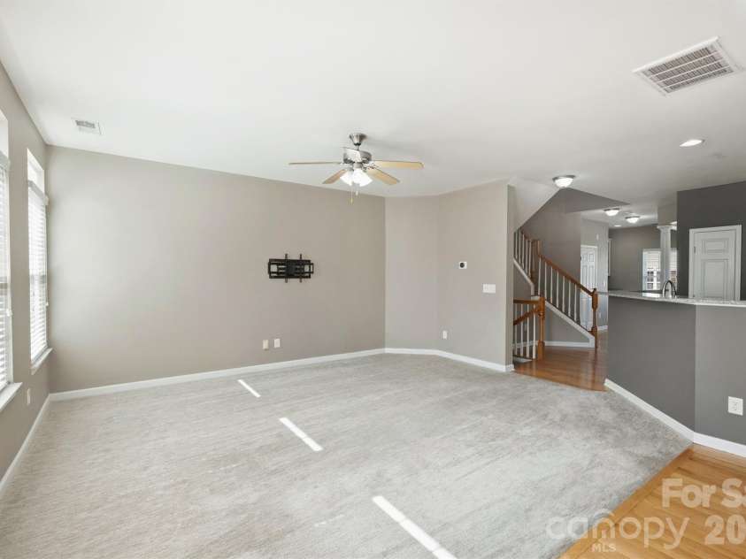 7703 Jackson Pond Drive, Charlotte, NC 28273.  MLS# CAR4354464, YatesRealty ID 20208. 