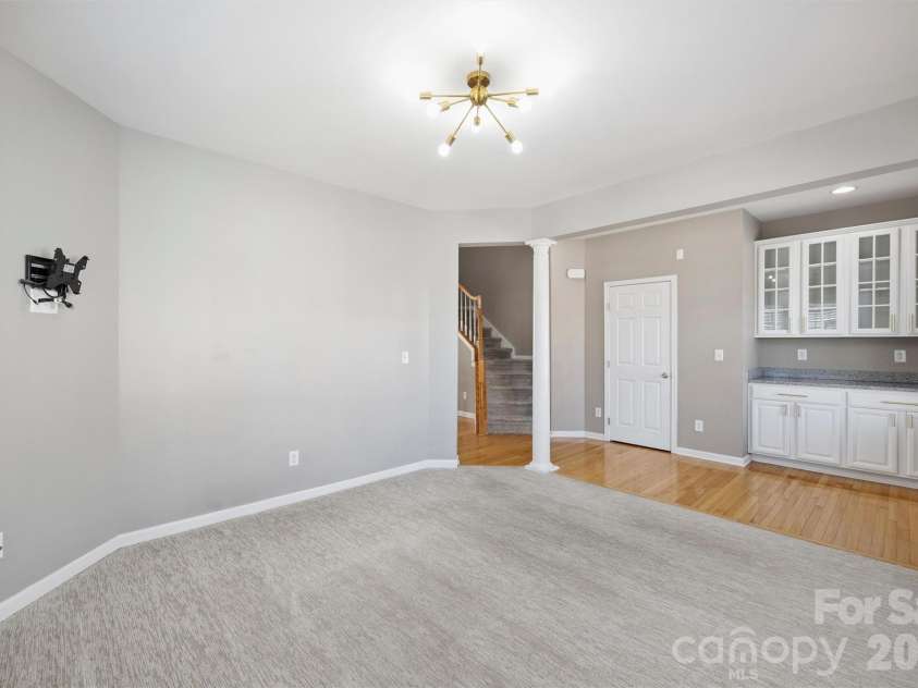 7703 Jackson Pond Drive, Charlotte, NC 28273.  MLS# CAR4354464, YatesRealty ID 20208. 
