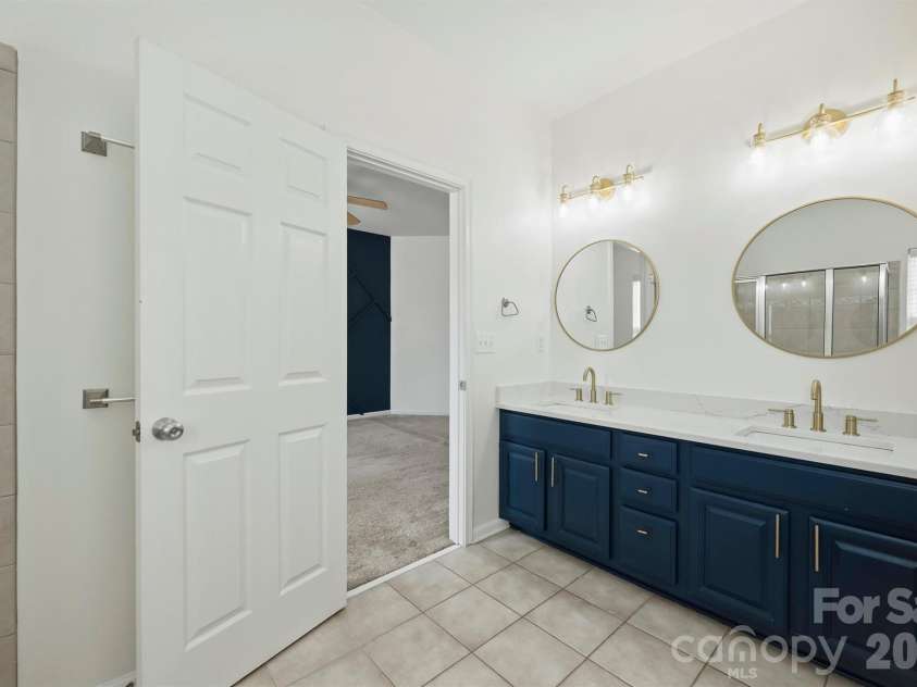7703 Jackson Pond Drive, Charlotte, NC 28273.  MLS# CAR4354464, YatesRealty ID 20208. 