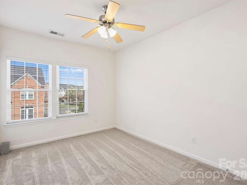 7703 Jackson Pond Drive, Charlotte, NC 28273.  MLS# CAR4354464, YatesRealty ID 20208. 