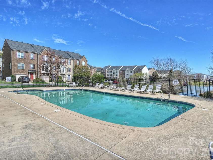 7703 Jackson Pond Drive, Charlotte, NC 28273.  MLS# CAR4354464, YatesRealty ID 20208. 