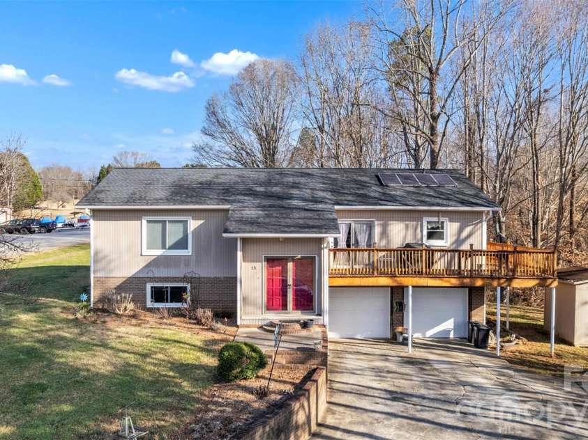 15 Mull Drive, Taylorsville, NC 28681.  MLS# CAR4333545, YatesRealty ID 2021. 