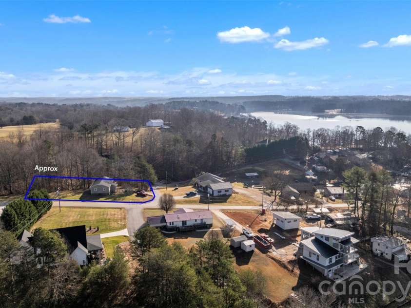 15 Mull Drive, Taylorsville, NC 28681.  MLS# CAR4333545, YatesRealty ID 2021. 
