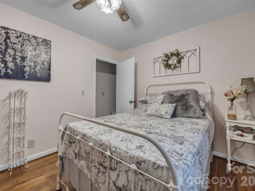 15 Mull Drive, Taylorsville, NC 28681.  MLS# CAR4333545, YatesRealty ID 2021. 