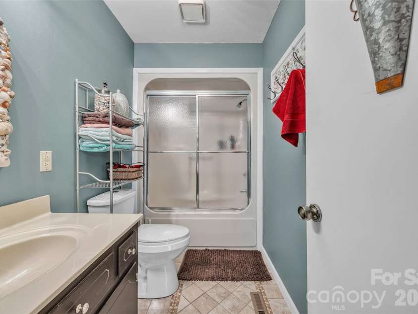 15 Mull Drive, Taylorsville, NC 28681.  MLS# CAR4333545, YatesRealty ID 2021. Bathroom 1 of 2