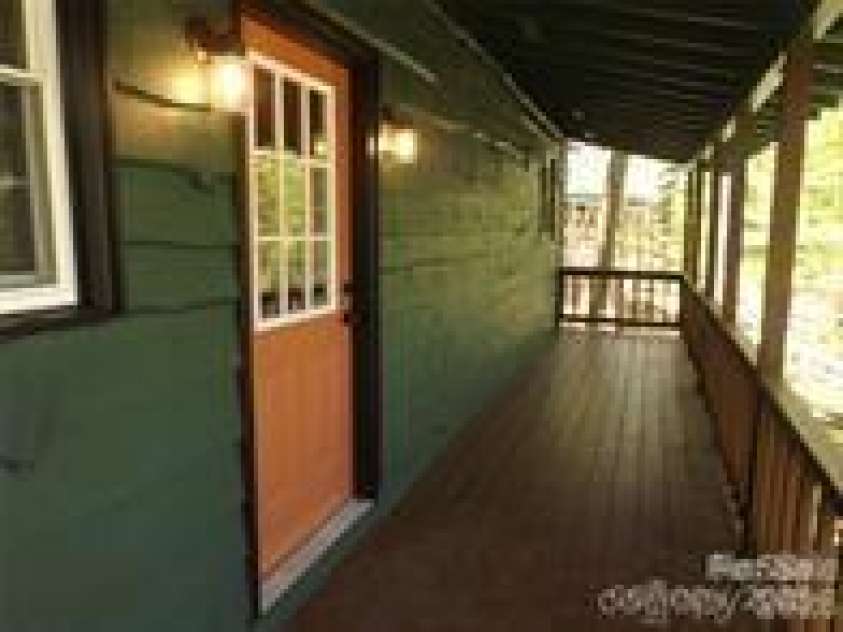 418 Bradley Street, Maggie Valley, NC 28751.  MLS# CAR4263701, YatesRealty ID 2021. 