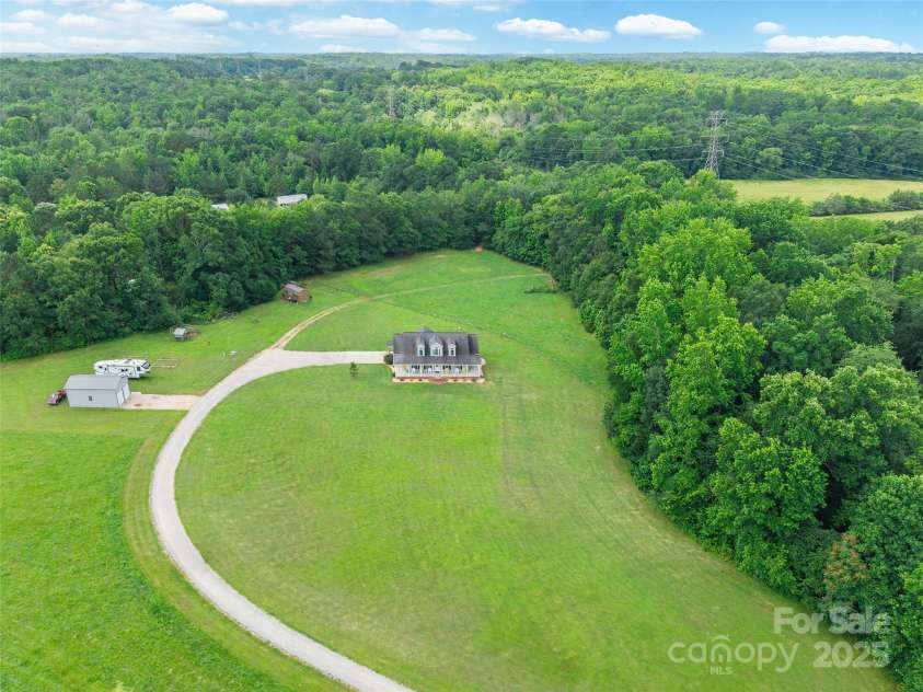 1347 Norman Drive, Rock Hill, SC 29732.  MLS# CAR4270649, YatesRealty ID 20210. 