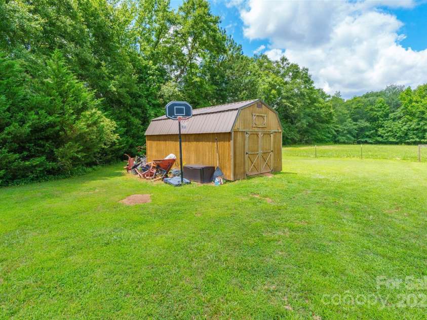 1347 Norman Drive, Rock Hill, SC 29732.  MLS# CAR4270649, YatesRealty ID 20210. 