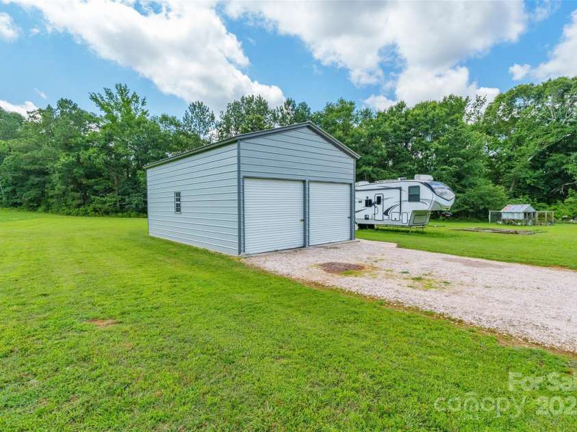 1347 Norman Drive, Rock Hill, SC 29732.  MLS# CAR4270649, YatesRealty ID 20210. 