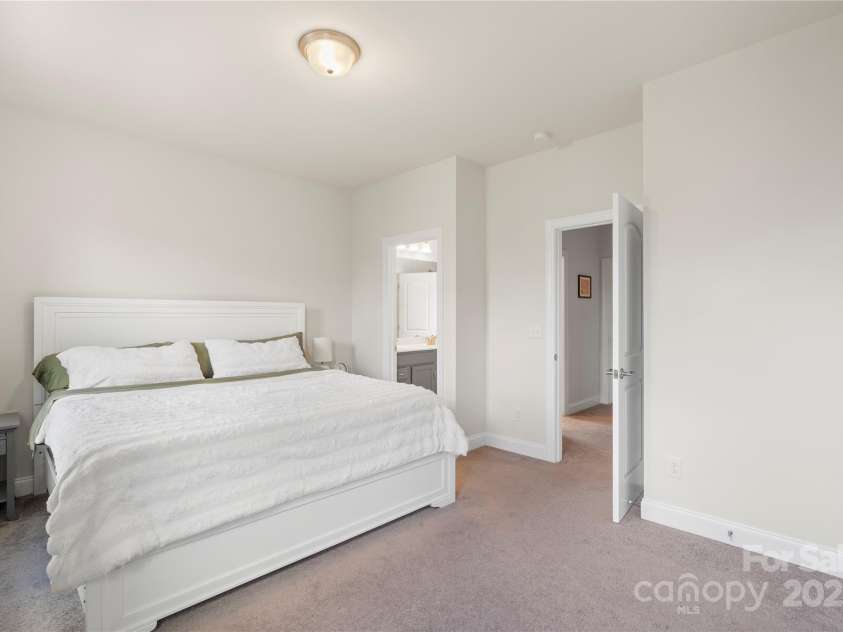 13714 Jacks Lane, Pineville, NC 28134.  MLS# CAR4253685, YatesRealty ID 20211. 