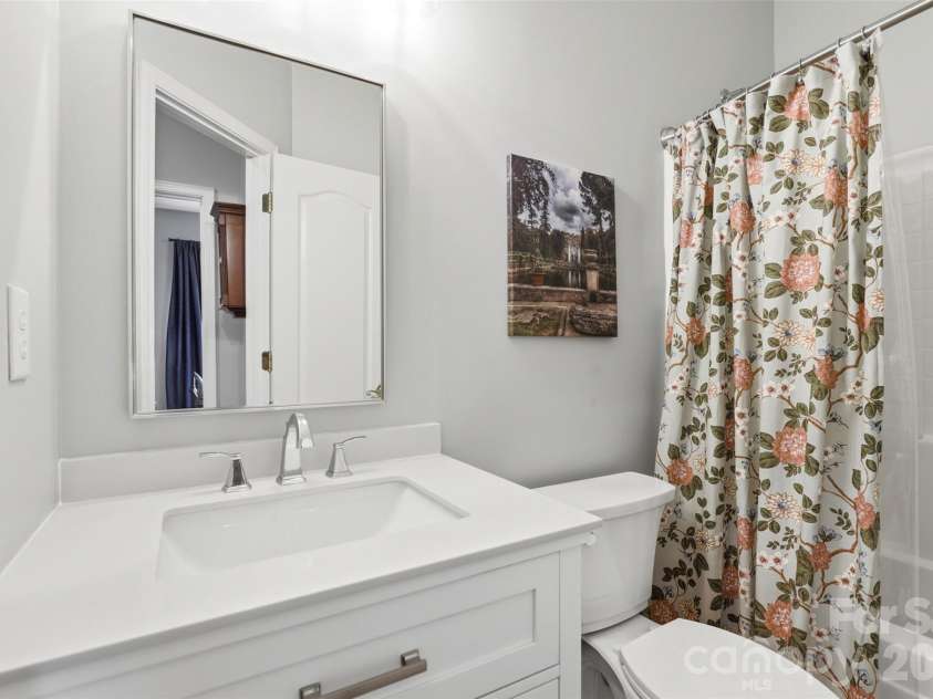13911 Cinnabar Place, Huntersville, NC 28078.  MLS# CAR4378161, YatesRealty ID 20211. 