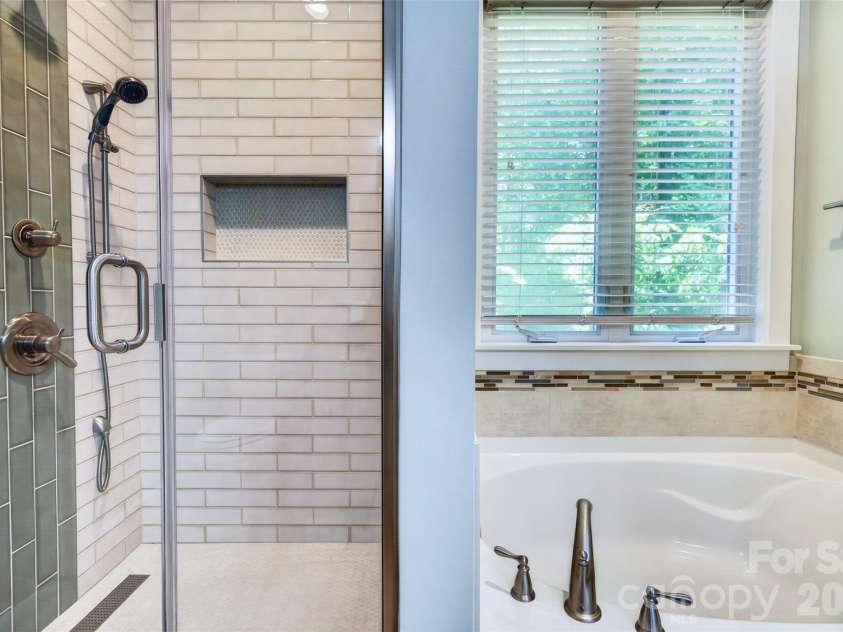 125 Pomeroy Road, Mooresville, NC 28117.  MLS# CAR4378869, YatesRealty ID 20213. 