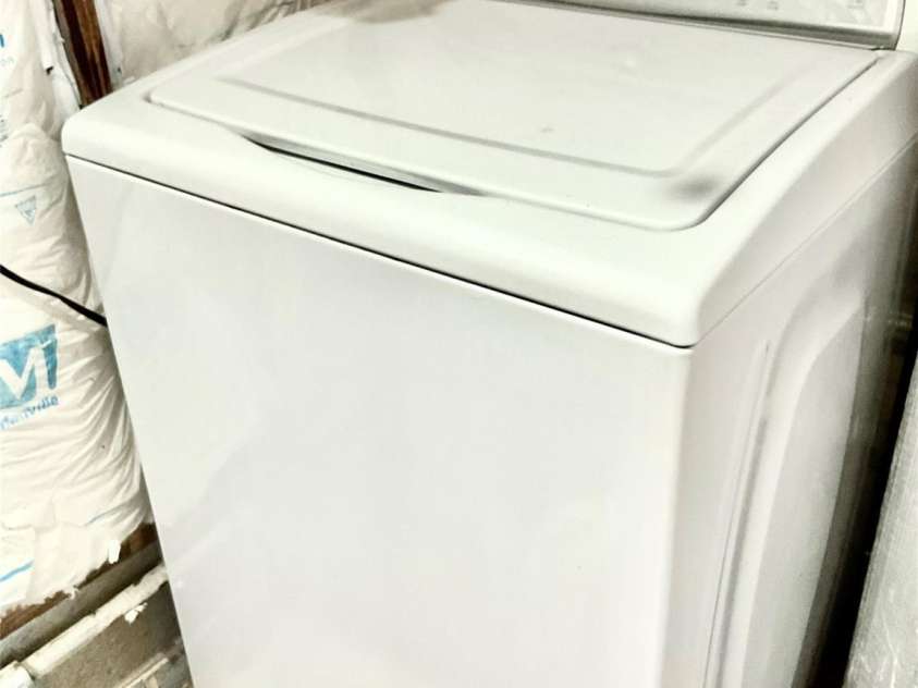 1960 Monza Drive, Albemarle, NC 28001.  MLS# CAR4122977, YatesRealty ID 20213. 