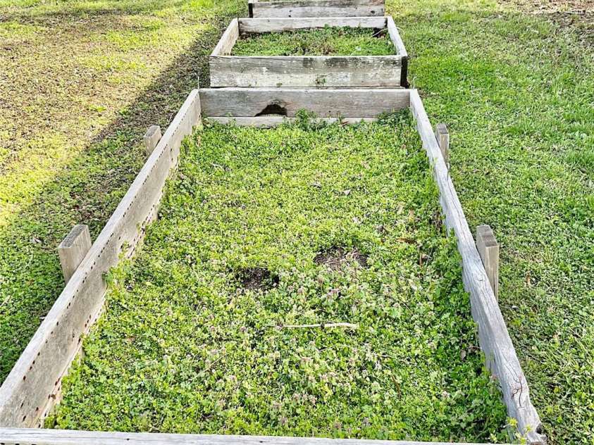 1960 Monza Drive, Albemarle, NC 28001.  MLS# CAR4122977, YatesRealty ID 20213. 