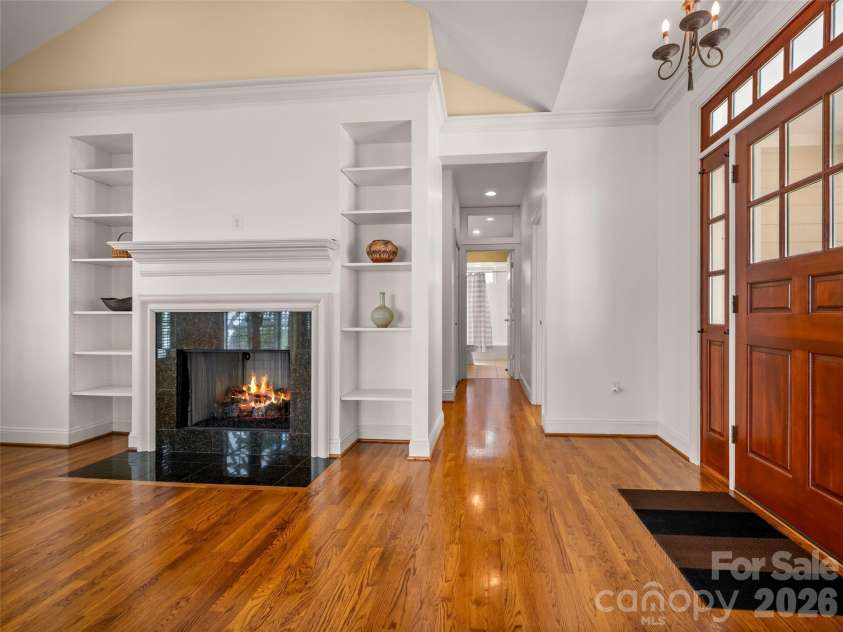 90 Dunroy Drive, Hendersonville, NC 28739.  MLS# CAR4378915, YatesRealty ID 20214. 