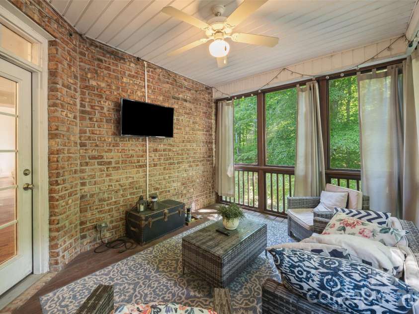 306 Mayworth Way, Cramerton, NC 28032.  MLS# CAR4373789, YatesRealty ID 20218. 