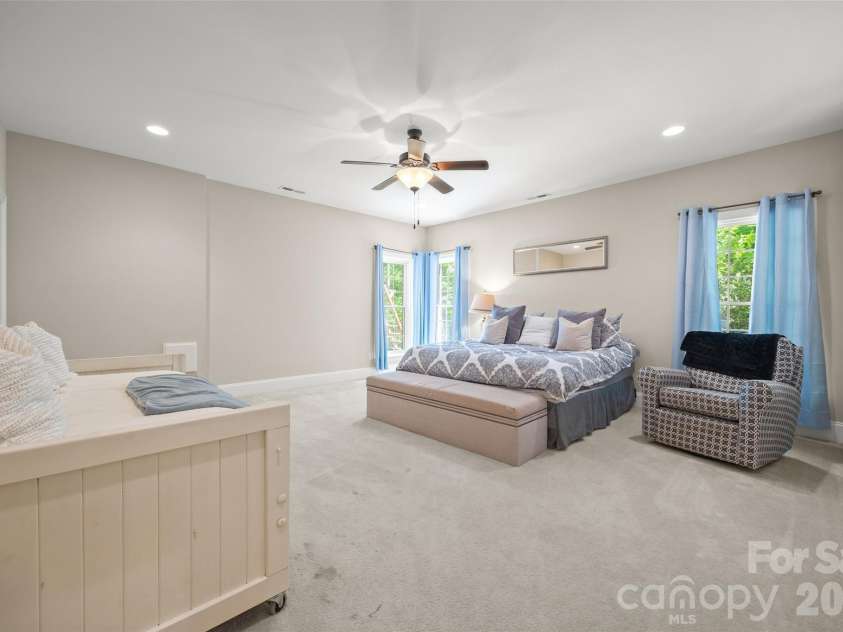 306 Mayworth Way, Cramerton, NC 28032.  MLS# CAR4373789, YatesRealty ID 20218. 