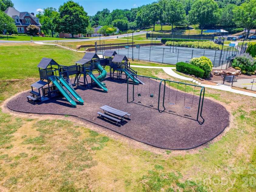 306 Mayworth Way, Cramerton, NC 28032.  MLS# CAR4373789, YatesRealty ID 20218. 