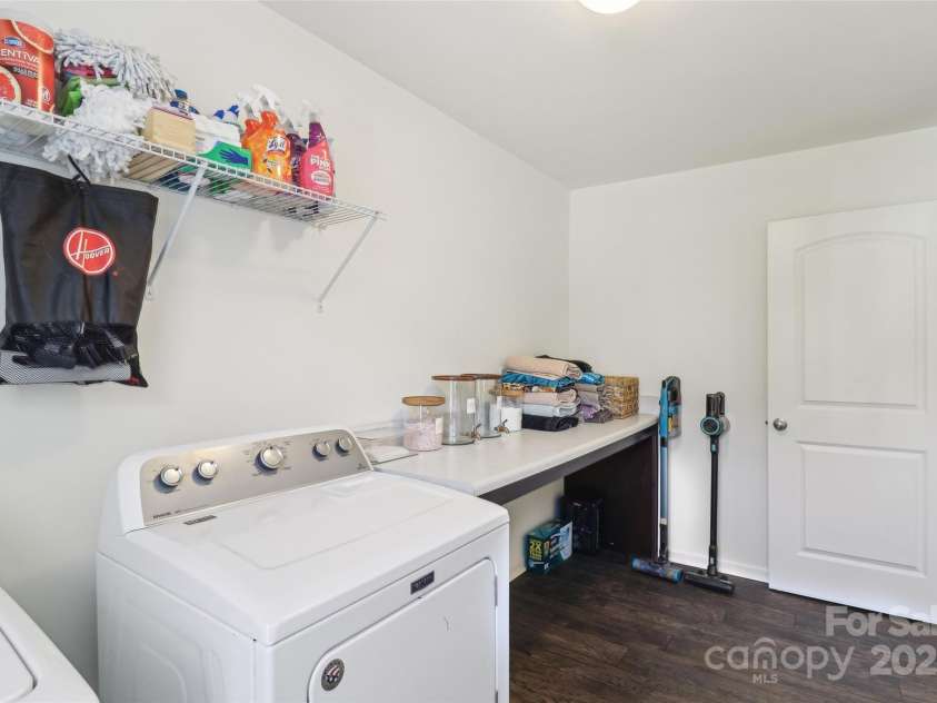 804 Yorkshire Drive, Albemarle, NC 28001.  MLS# CAR4251379, YatesRealty ID 20218. 