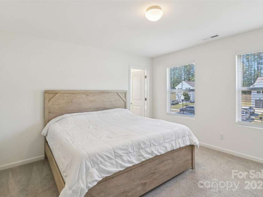 804 Yorkshire Drive, Albemarle, NC 28001.  MLS# CAR4251379, YatesRealty ID 20218. 