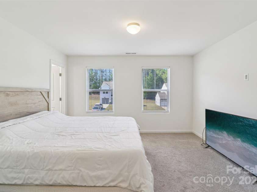 804 Yorkshire Drive, Albemarle, NC 28001.  MLS# CAR4251379, YatesRealty ID 20218. 