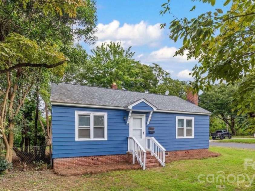 1321 Eisenhower Road, Rock Hill, SC 29730.  MLS# CAR4362415, YatesRealty ID 20219. 