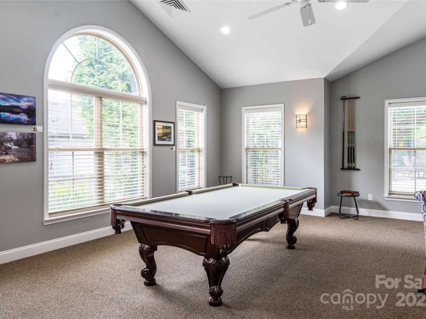55 Outlook Circle, Swannanoa, NC 28778.  MLS# CAR4267011, YatesRealty ID 20219. Clubhouse billards