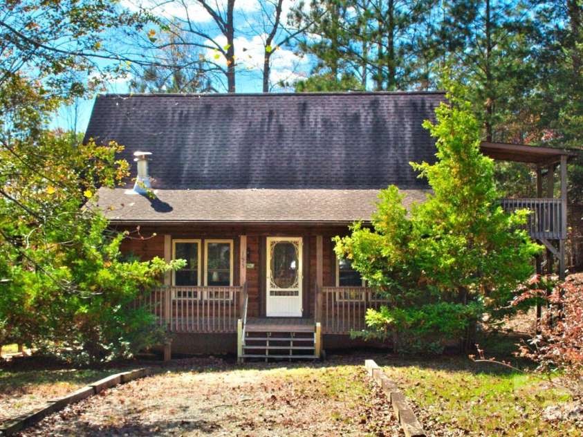 155 Northridge Drive, Rutherfordton, NC 28139.  MLS# CAR4318623, YatesRealty ID 20221. 