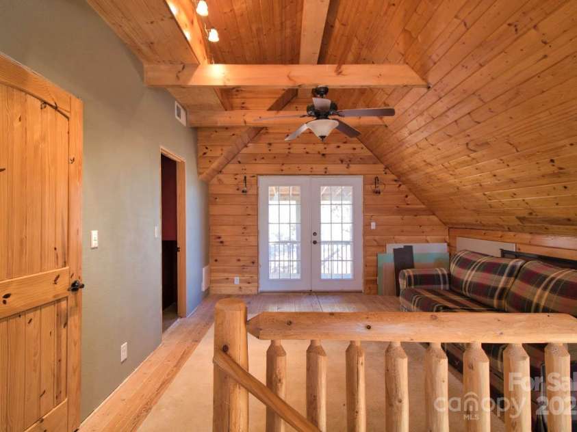 155 Northridge Drive, Rutherfordton, NC 28139.  MLS# CAR4318623, YatesRealty ID 20221. 