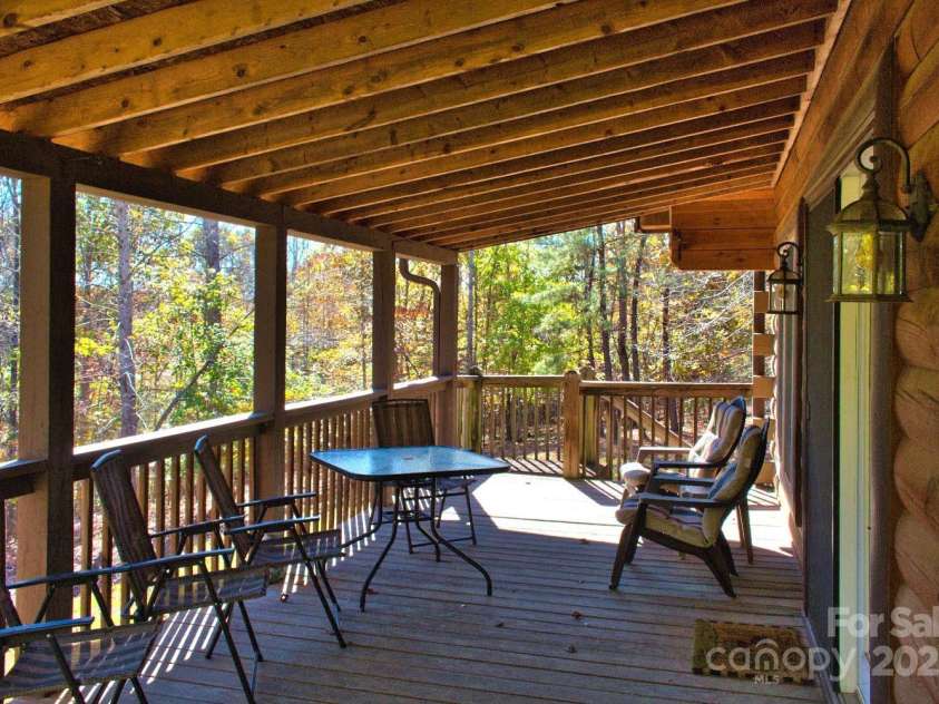 155 Northridge Drive, Rutherfordton, NC 28139.  MLS# CAR4318623, YatesRealty ID 20221. 