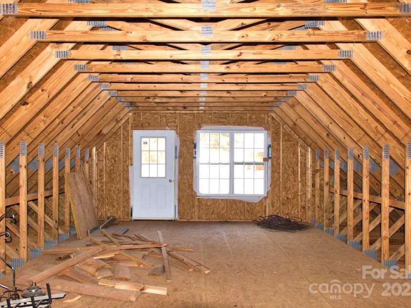 155 Northridge Drive, Rutherfordton, NC 28139.  MLS# CAR4318623, YatesRealty ID 20221. 