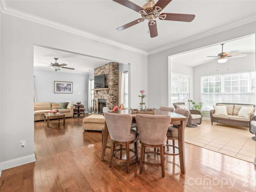 2441 Chatham Drive, Fort Mill, SC 29707.  MLS# CAR4347298, YatesRealty ID 20222. 